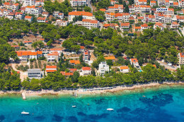 Apartmány Ocean, letecký pohled, Bol, ostrov Brač, Chorvatsko