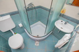 A1 - apartmány Lara, jižní zátoky, ostrov Hvar, Chorvatsko