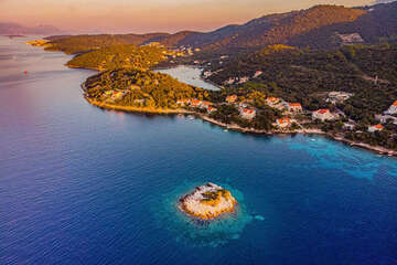 Apartmány Ante - pohled z dronu při západu slunce, Korčula, ostrov Korčula, Chorvatsko