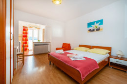 A1 - apartmány Ljubo, Metajna, ostrov Pag, Chorvatsko