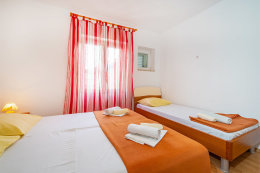 A3 - apartmány Ljubo, Metajna, ostrov Pag, Chorvatsko