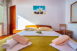 A7 - apartmány Ljubo, Metajna, ostrov Pag, Chorvatsko