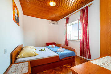 A8 - apartmány Ljubo, Metajna, ostrov Pag, Chorvatsko