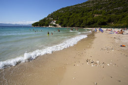 Písečná pláž Prapratno, Pelješac, Chorvatsko I NOVALJA