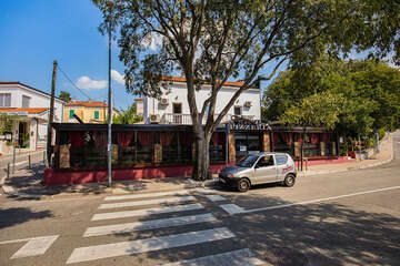 Novi Vinodolski - pizzerie v centru, Crikvenická riviéra, Chorvatsko