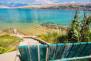 Apartmány Borka - cestička na pláž, město Pag, ostrov Pag, Chorvatsko