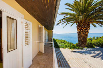 A1, A2 - apartmány Agava, jižní zátoky, ostrov Hvar, Chorvatsko