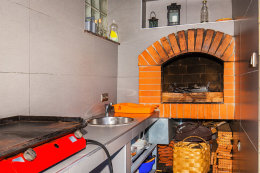 Apartmány Fotinija - letní kuchyně s grilem, Privlaka, Zadarská riviéra, Chorvatsko