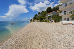 Živogošće - Mala Duba - oblázkové pláže, Makarská riviéra, Chorvatsko