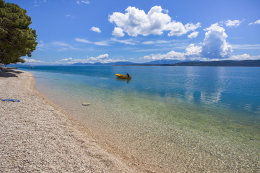 Živogošće - Mala Duba - oblázkové pláže, Makarská riviéra, Chorvatsko