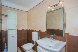 A9 -  apartmány Roza pro 2-4 osoby, horní budova - přízemí,  Mandre, ostrov Pag