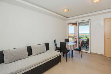 A10 -  apartmány Roza pro 2-4 osoby, horní budova - 1.patro, Mandre, ostrov Pag