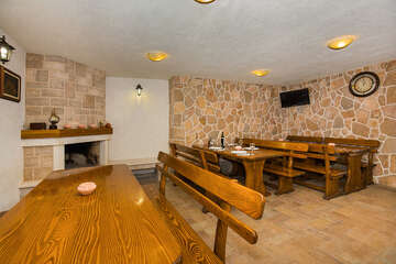 Apartmány Maslina - restaurace u domu, Hvar, Chorvatsko