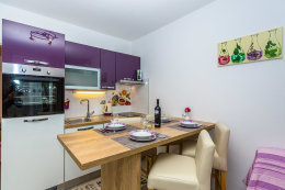 A2 - apartmány Ružmarin II, Vela Stiniva, ostrov Hvar, Chorvatsko