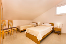 A8 - apartmány Mandre 12, Mandre, ostrov Pag, Chorvatsko