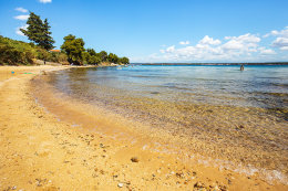 Mobilhome Klanac - písečná pláž Klanac 150 m od domku, Tkon, ostrov Pašman, Chorvatsko