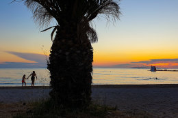 Povljana - pláž Dubrovnik, ostrov Pag, Chorvatsko