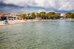 Vodice Plava plaža, Vodice, Chorvatsko