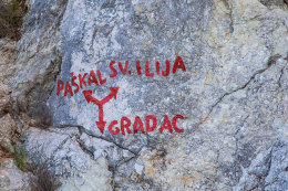 Výstup na Sv. Iliju 961 m n. m. , Gradac, Chorvatsko