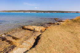 Casa del Sol - nejbližší oblázkové pláže, Sukošan, Zadarská riviéra, Chorvatsko
