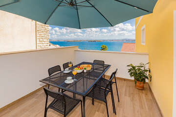 Apartmán Kornelija - terasa s výhledem na moře, Tkon, Pašman, Chorvatsko