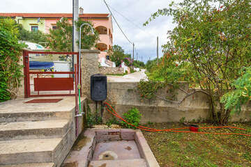 Apartmány Jelka - venkovní sprcha, Tkon, ostrov Pašman, Chorvatsko