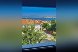 Studio A6 (výhled z okna) - apartmány Badem, Baška, ostrov Krk, Chorvatsko