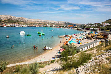 Apartmány Cvita - písčitooblázková pláž 300 m od domu, město Pag, ostrov Pag, Chorvatsko