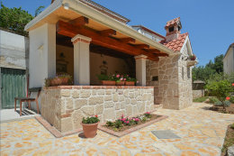 Apartmány Zela - domek s grilem a posezením, Omiš-Duće, Chorvatsko