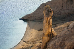 Metajna - pláž Beritnica, ostrov Pag, Chorvatsko