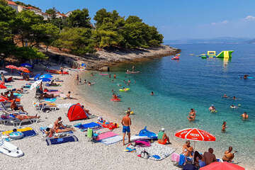 Apartmány Čempres - oblázková pláž 320 m od domu, letovisko Postira, ostrov Brač