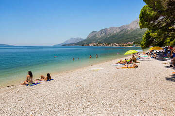 Gradac - oblázkové pláže, Makarská riviéra, Chorvatsko