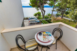 Růžové studio - apartmány Bagarić, Medići, Chorvatsko