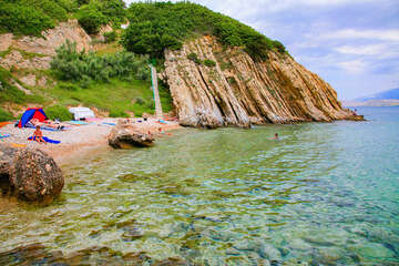 Pag-Bošana - písčitooblázková pláž, ostrov Pag, Chorvatsko