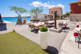 Orebič - centrum, poloostrov Pelješac, Chorvatsko