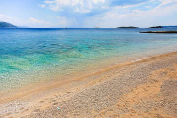 Orebić - písečná pláž Trstenica, Pelješac, Chorvatsko