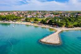 Mobilhome Adriana - pohled na pláž, Sv. Filip i Jakov, Zadarská riviéra, Chorvatsko