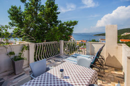 A2 - apartmány Barbara, Maslinica, ostrov Šolta, Chorvatsko