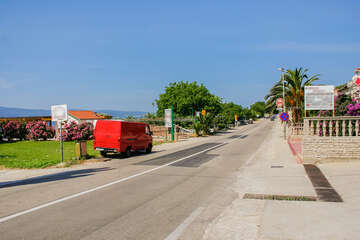 Apartmány Vuković - okolí domu, Omiš-Duće, Chorvatsko