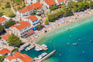 Drvenik, Donja Vala - letecký pohled, Makarská riviéra, Chorvatsko