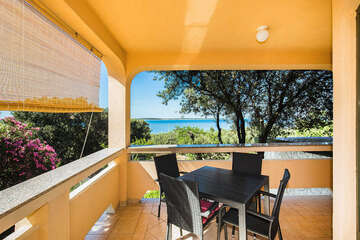 A2 - apartmány Crnika, Mandre, ostrov Pag, Chorvatsko