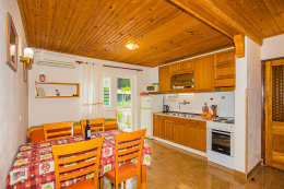 A10 - apartmány Val, Igrane, Makarská riviéra, Chorvatsko