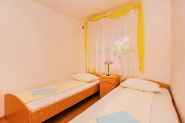 1R - apartmány Mira, Stará Novalja, ostrov Pag, Chorvatsko