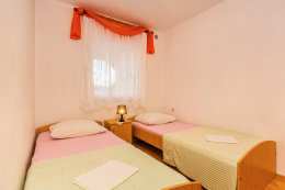 2L - apartmány Mira, Stará Novalja, ostrov Pag, Chorvatsko