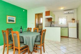 2R - apartmány Mira, Stará Novalja, ostrov Pag, Chorvatsko