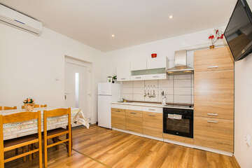 A4 - apartmány Varadero, Tkon, ostrov Pašman, Chorvatsko