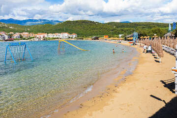 Stará Novalja - písečná pláž Planjka, ostrov Pag, Chorvatsko