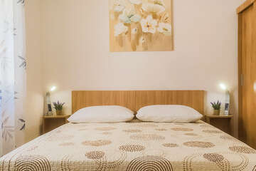 apartmán Nikša: apartmán A1 pro 4-5 osob,<br />
přízemí