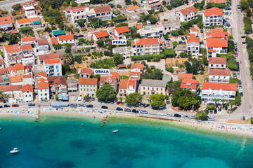 Letovisko Zaostrog - letecký pohled, Makarská riviéra, Chorvatsko