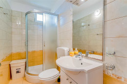 P1 - apartmány Flit, Baška, ostrov Krk, Chorvatsko